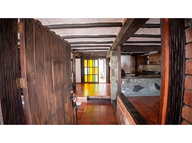 Casa de 4 alcobas en arriendo en Cota, 222 m² · foto 3 de 23