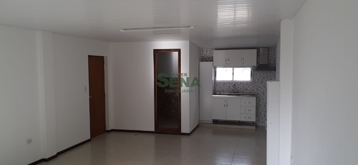Local Comercial en Alquiler · Foto 3