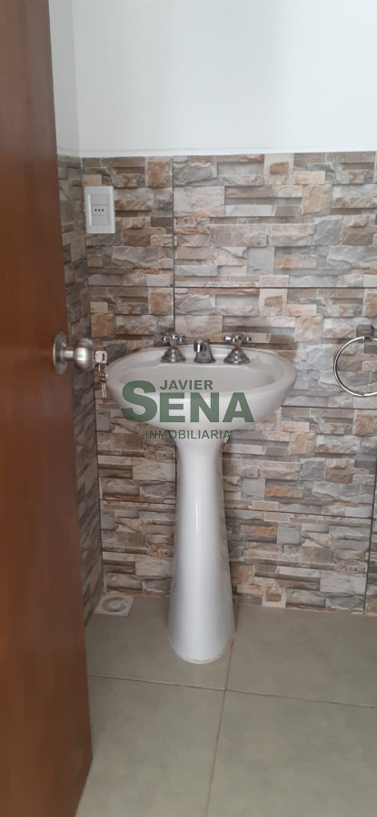 Local Comercial en Alquiler · Foto 7