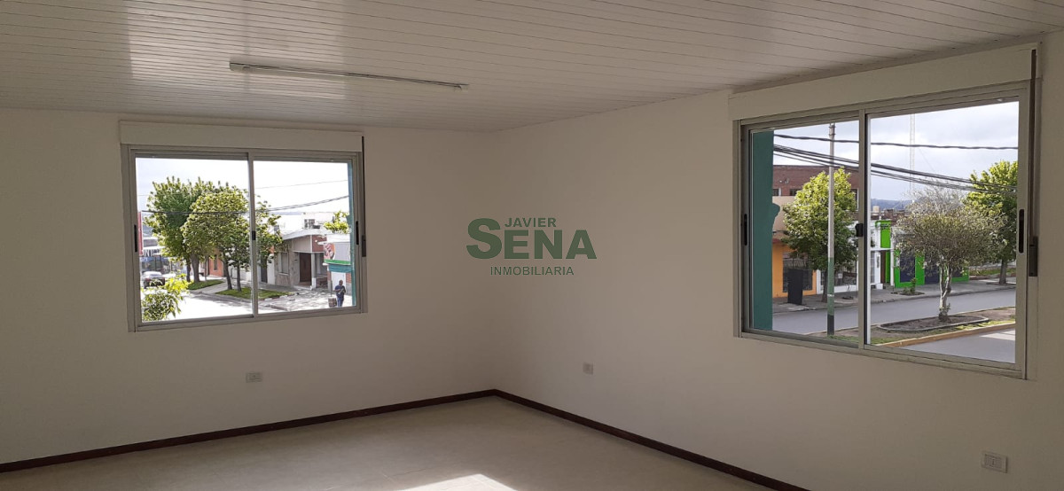 Local Comercial en Alquiler · Foto 11