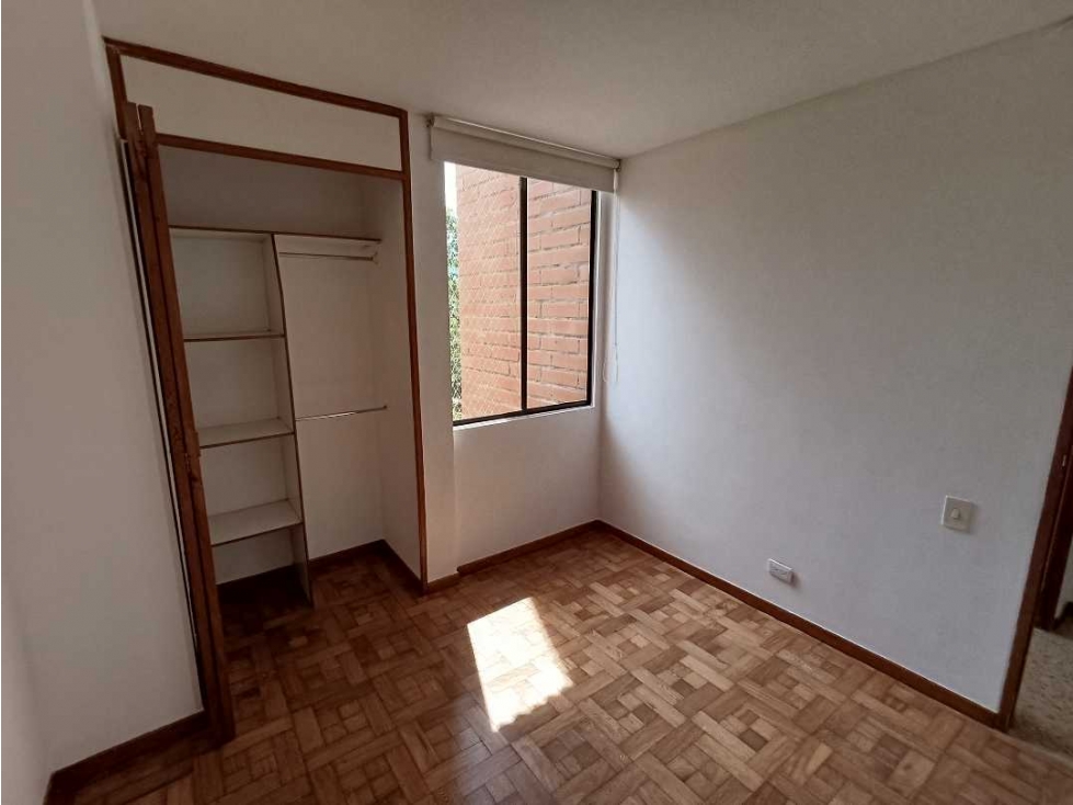 Apartamento en venta en El Poblado, Medellín · foto 12 de 21
