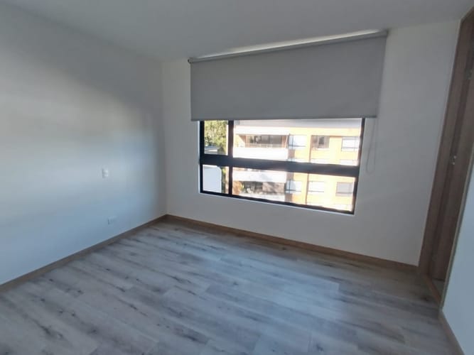 Apartamento de 2 alcobas en arriendo en Cataluña, Medellín, 91 m² · foto 2 de 10