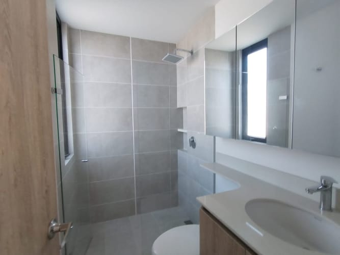 Apartamento de 2 alcobas en arriendo en Cataluña, Medellín, 91 m² · foto 4 de 10