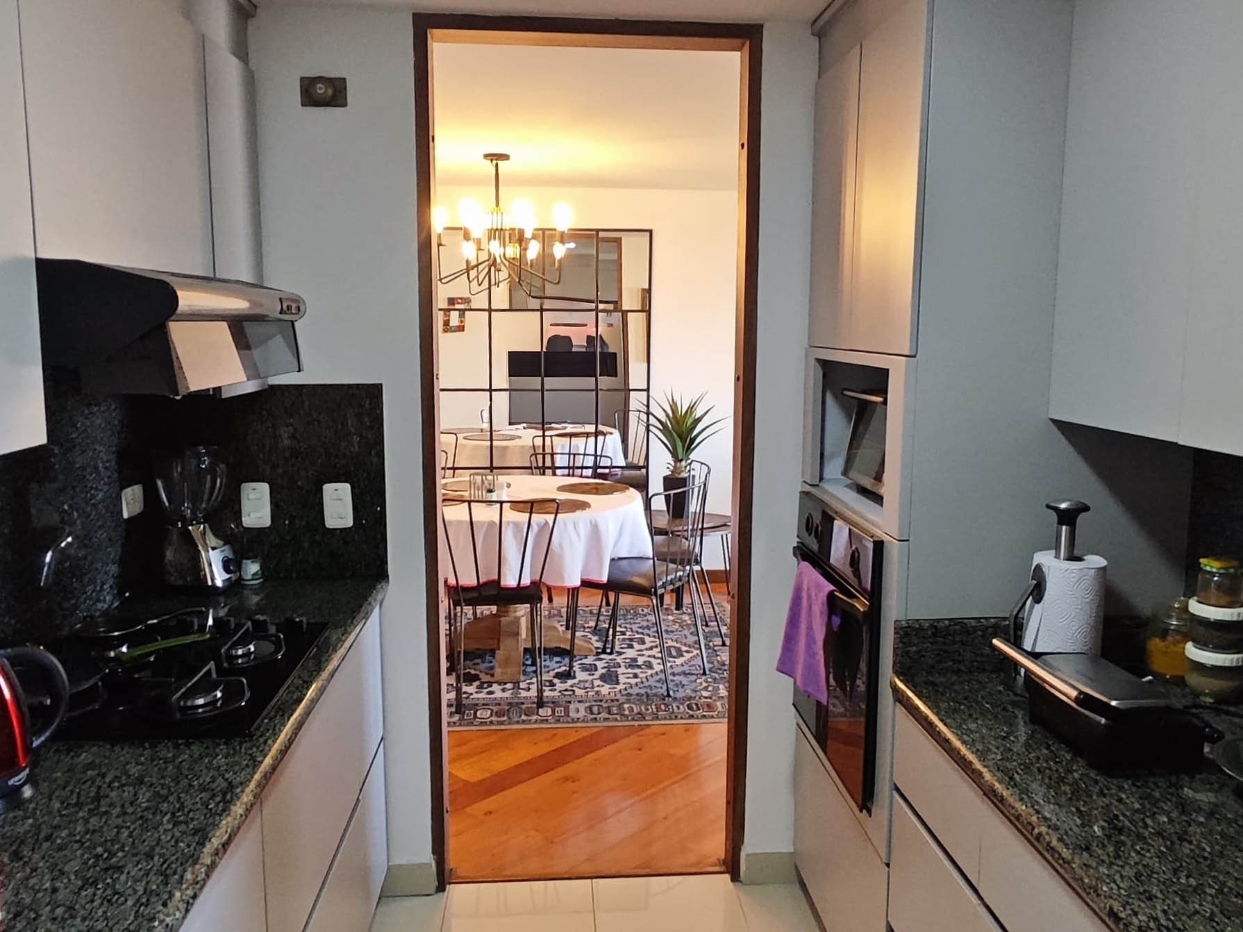Apartamento en venta en El Poblado, Medellín · foto 6 de 15