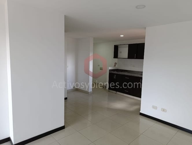 Apartamento de 3 alcobas en arriendo en Los Colegios, Rionegro, 77 m² · foto 3 de 20