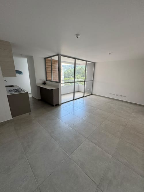 Apartamento en venta en Entreamigos, Sabaneta · foto 3 de 13