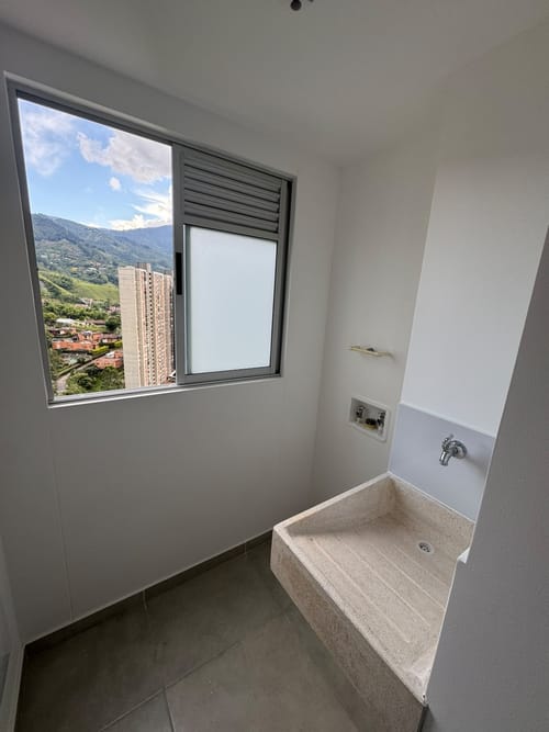 Apartamento en venta en Entreamigos, Sabaneta · foto 8 de 13