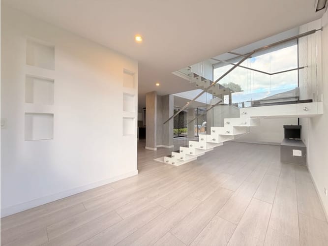 Casa de 4 alcobas en arriendo en Pueblo Viejo, Cota, 220 m² · foto 9 de 24