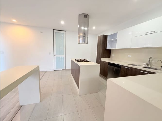 Casa de 4 alcobas en arriendo en Pueblo Viejo, Cota, 220 m² · foto 13 de 24