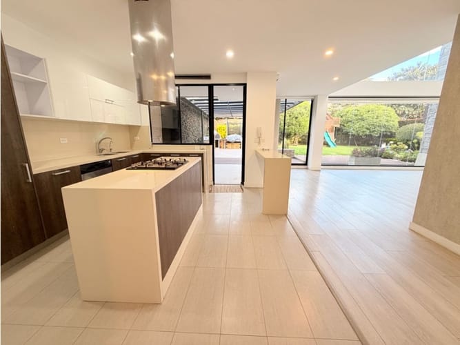 Casa de 4 alcobas en arriendo en Pueblo Viejo, Cota, 220 m² · foto 20 de 24