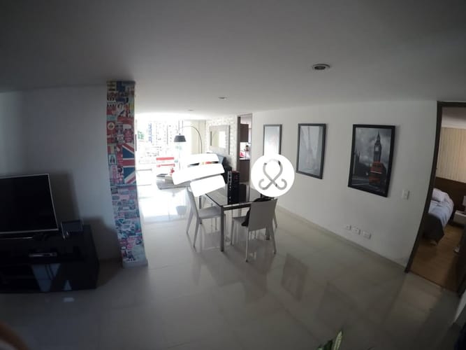 Apartamento de 3 alcobas en venta en Conquistadores, Medellín, 96 m² · foto 2 de 9