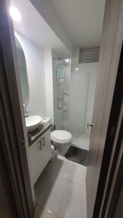 Apartamento de 3 alcobas en venta en Picaleña Y Mirolindo, Ibagué, 87 m² · foto 6 de 10