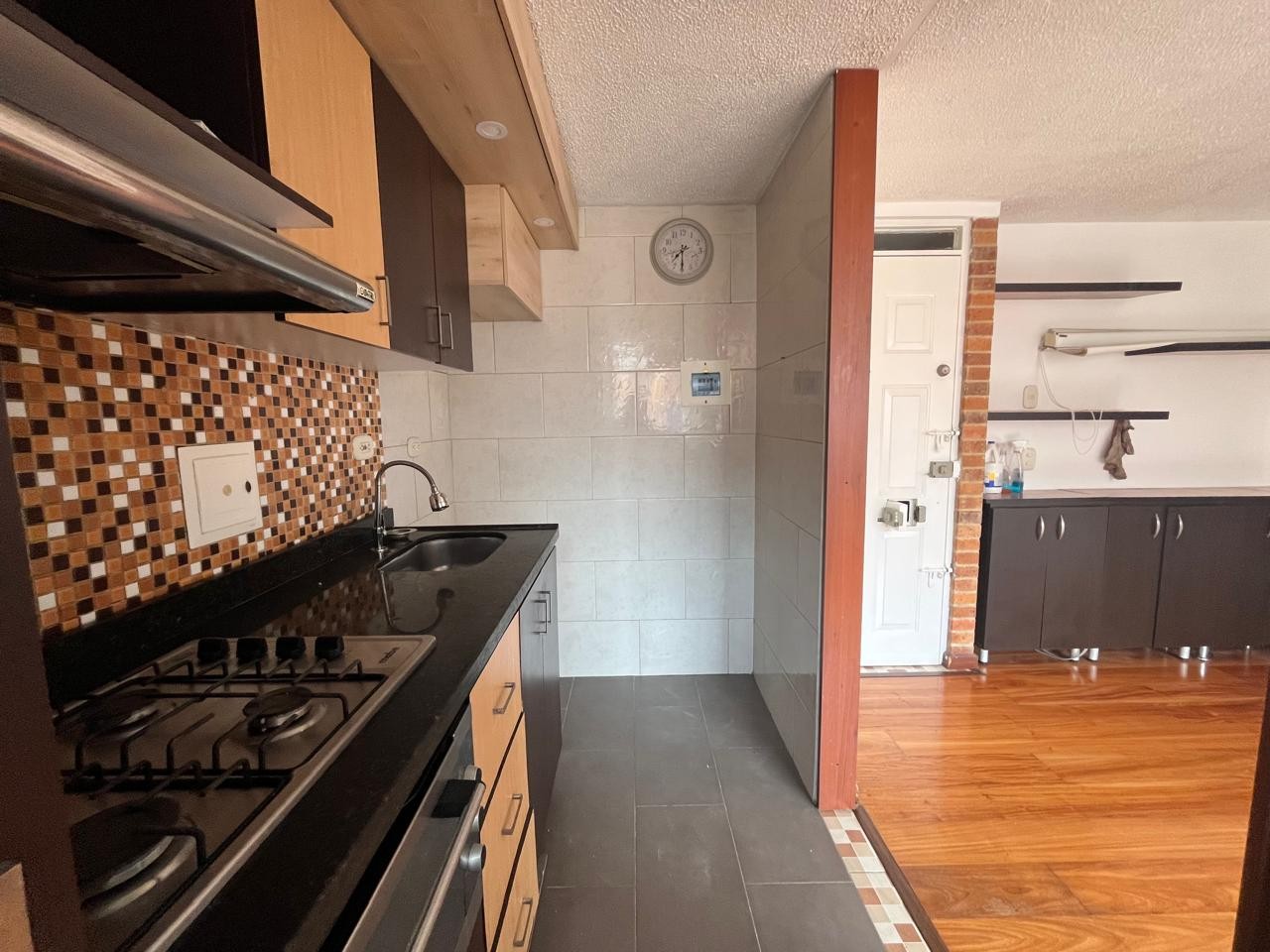 Apartamento en venta en Fontibon, Bogotá · foto 2 de 24