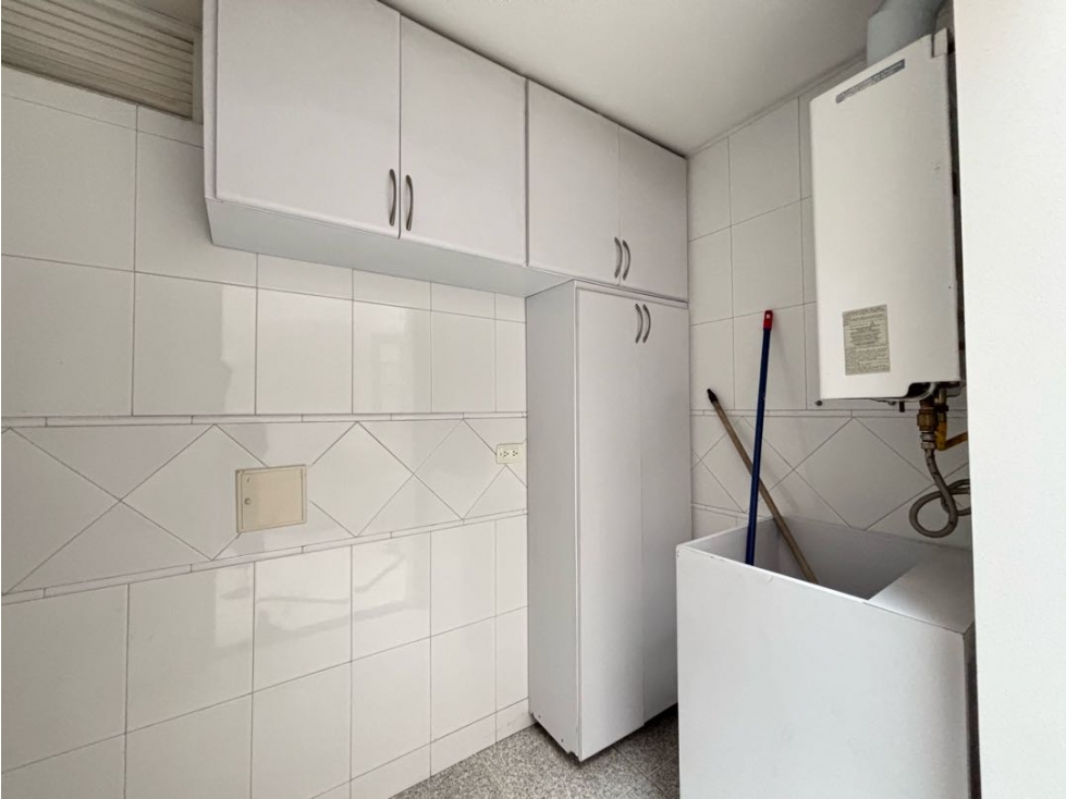 Casa en venta en Santa Barbara, Bogotá · foto 4 de 24