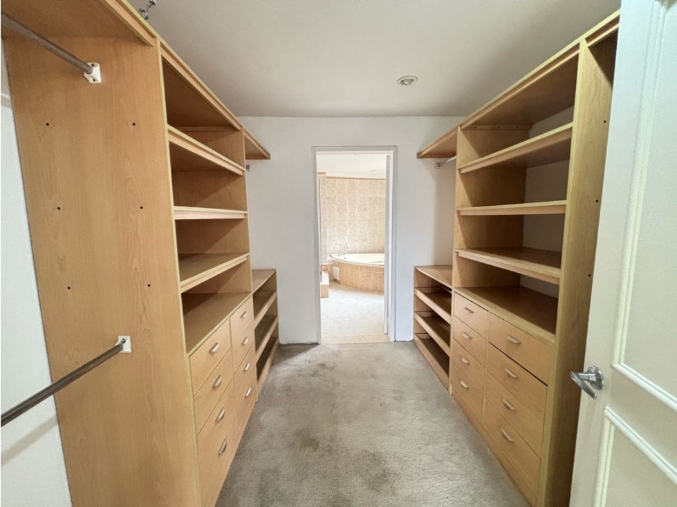 Casa en venta en Santa Barbara, Bogotá · foto 19 de 24