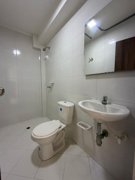 Oficina en arriendo en Florida Nueva, Medellín, 160 m² · foto 8 de 14