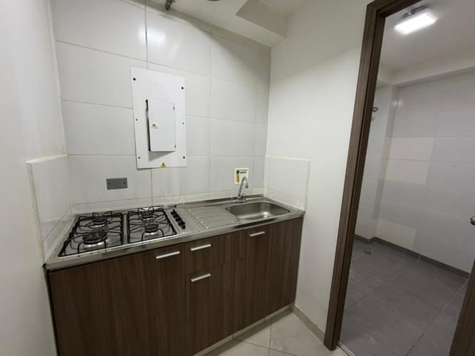 Oficina en arriendo en Florida Nueva, Medellín, 160 m² · foto 10 de 14