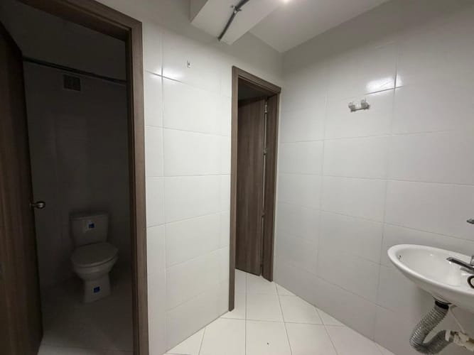 Oficina en arriendo en Florida Nueva, Medellín, 160 m² · foto 11 de 14