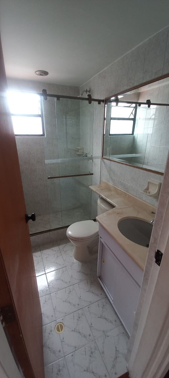 Apartamento en venta en Cedritos, Bogotá · foto 14 de 15