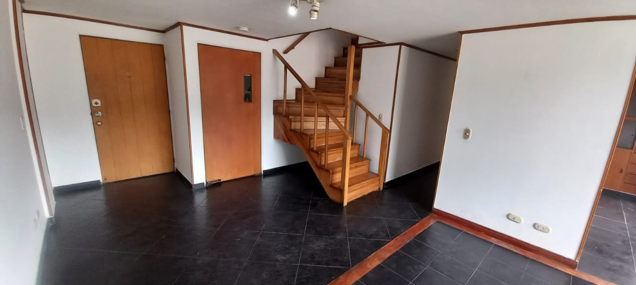 Apartamento en venta en Cedritos, Bogotá · foto 2 de 15