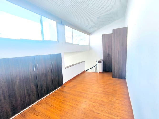 Apartaestudio en venta en El Refugio, Bogotá, 63 m² · foto 7 de 19