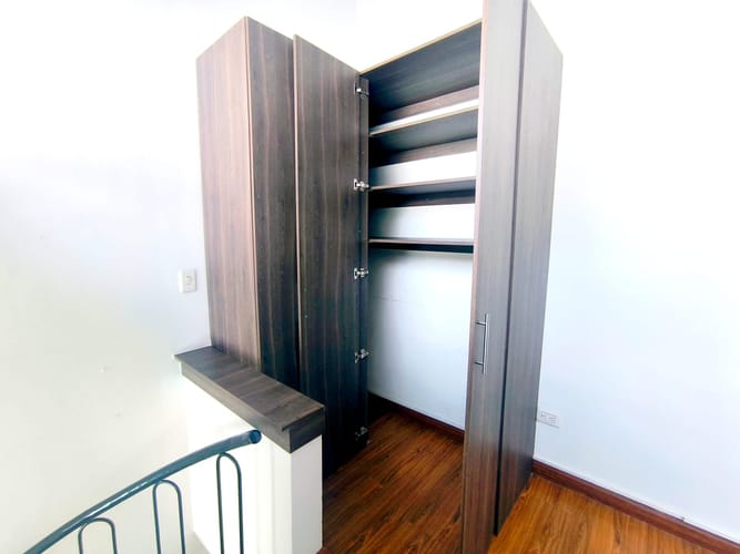 Apartaestudio en venta en El Refugio, Bogotá, 63 m² · foto 12 de 19