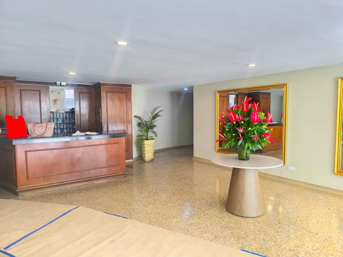 Apartaestudio en venta en El Refugio, Bogotá, 63 m² · foto 18 de 19