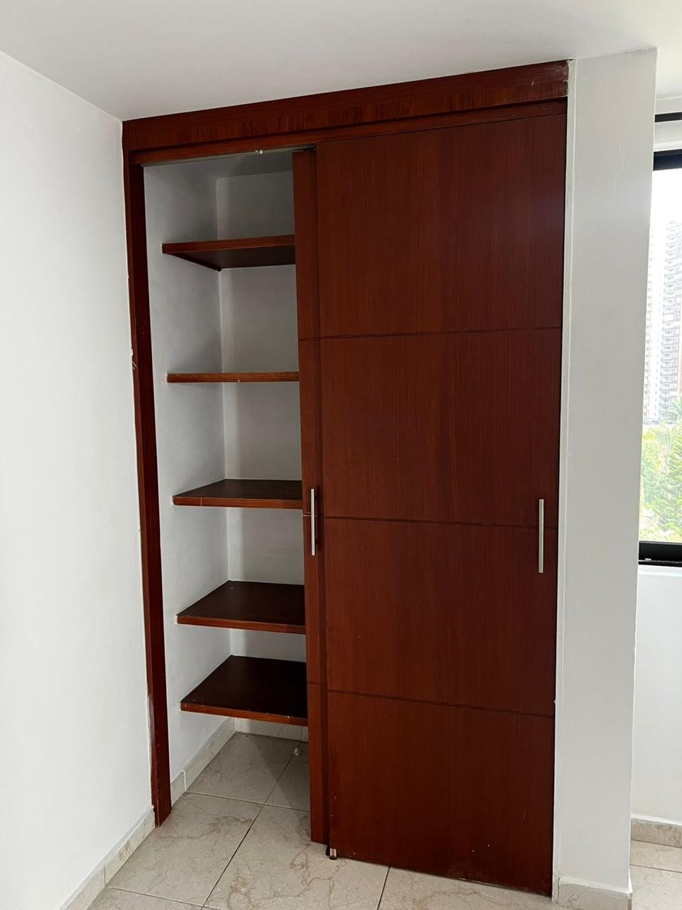 Apartamento en venta en Suramerica, La Estrella · foto 6 de 24