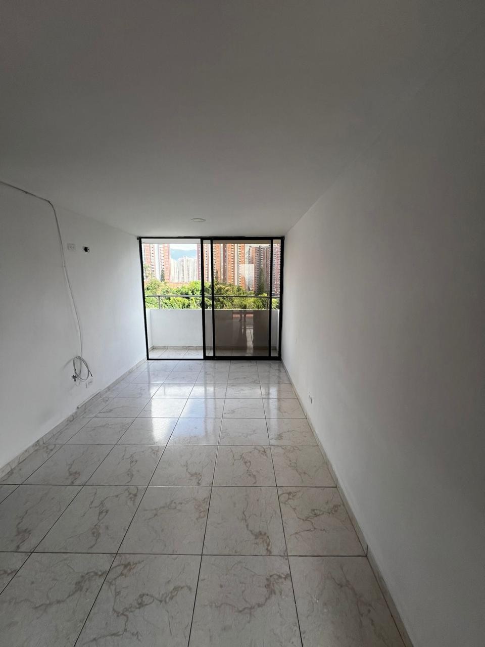 Apartamento en venta en Suramerica, La Estrella · foto 23 de 24