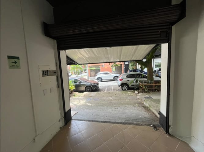 Local en arriendo en La Magnolia, Envigado, 20 m² · foto 3 de 5