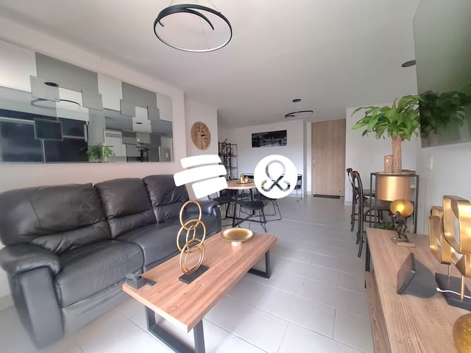 Apartamento de 3 alcobas en venta en Cuarta Brigada, Medellín, 89 m² · foto 2 de 24