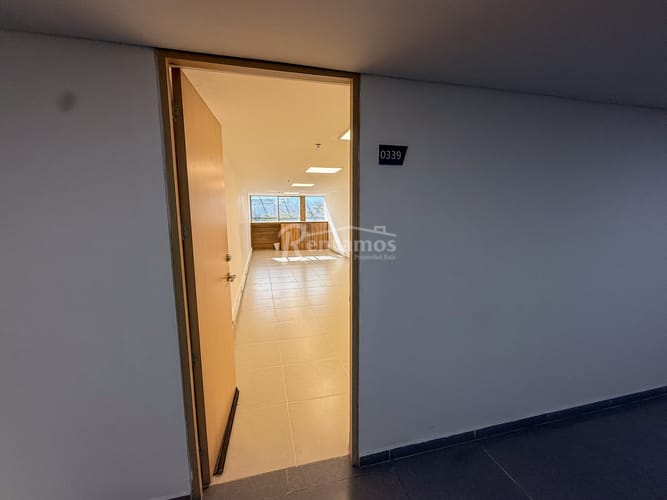 Oficina en arriendo en Suramericana, Medellín, 75 m² · foto 15 de 20