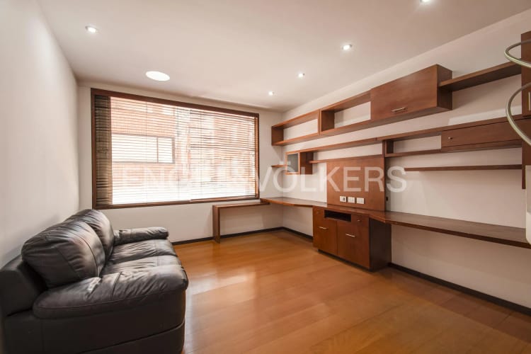Apartamento de 3 alcobas en venta en Chicó Reservado, Bogotá, 182 m² · foto 15 de 15