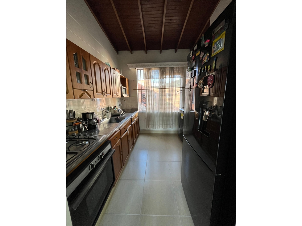 Apartamento en venta en Los Colores, Medellín · foto 3 de 17