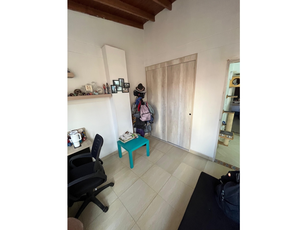 Apartamento en venta en Los Colores, Medellín · foto 9 de 17