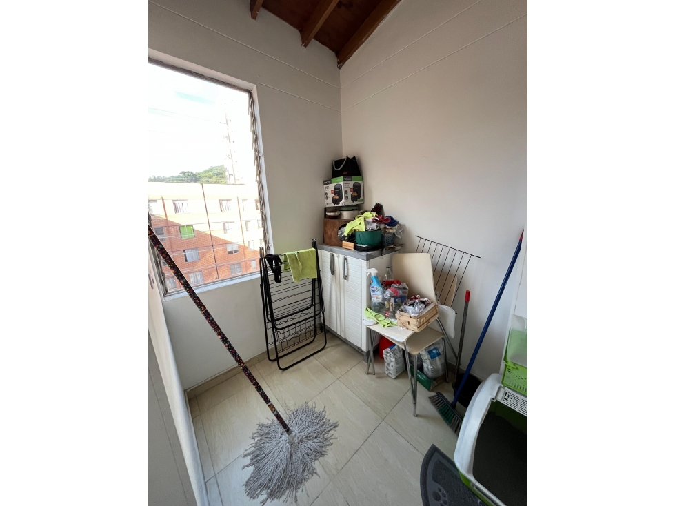 Apartamento en venta en Los Colores, Medellín · foto 11 de 17