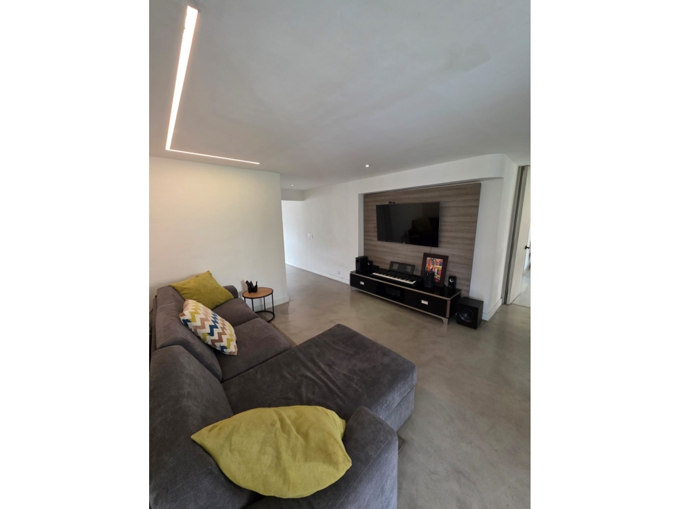 Apartamento en arriendo en El Poblado, Medellín · foto 5 de 23