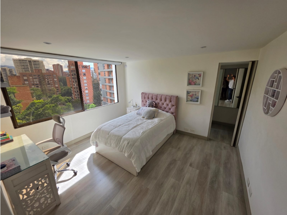 Apartamento en arriendo en El Poblado, Medellín · foto 14 de 23
