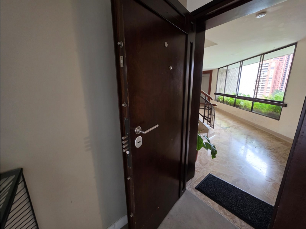 Apartamento en arriendo en El Poblado, Medellín · foto 18 de 23