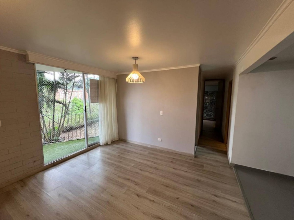 Apartamento en arriendo en Las Palmas, Medellín · foto 4 de 24