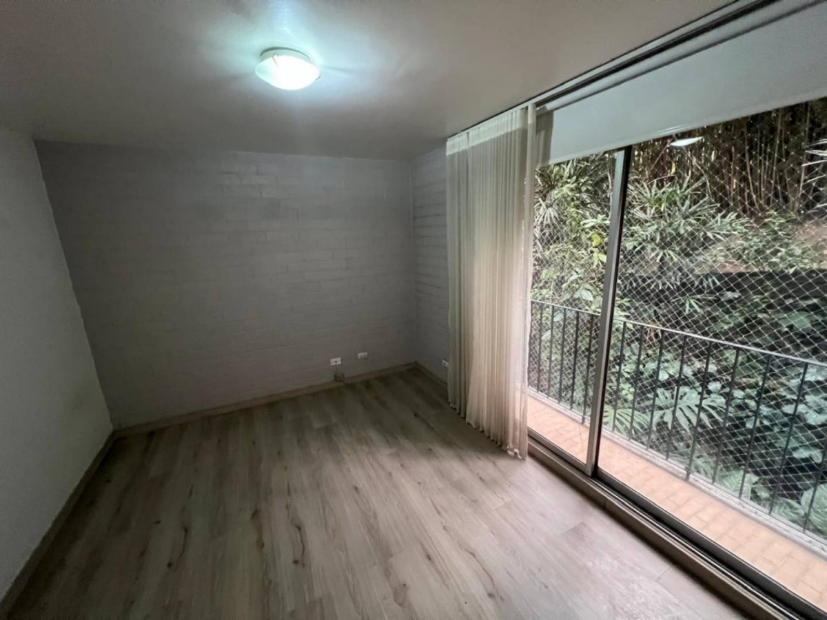 Apartamento en arriendo en Las Palmas, Medellín · foto 10 de 24