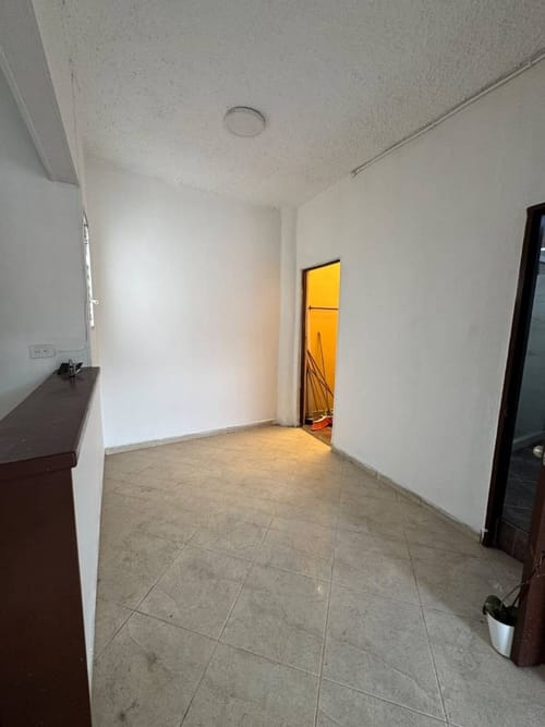 Apartamento de 3 alcobas en arriendo en Calasanz, Medellín, 75 m² · foto 6 de 19