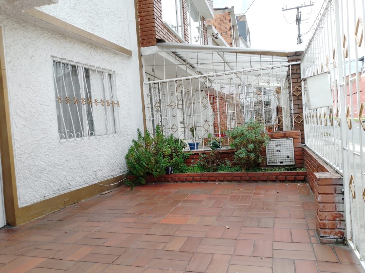 Casa en venta en Santa Matilde, Bogotá · foto 3 de 24