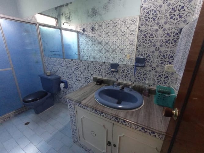 Casa de 6 alcobas en arriendo en Suramericana, Medellín, 300 m² · foto 4 de 5