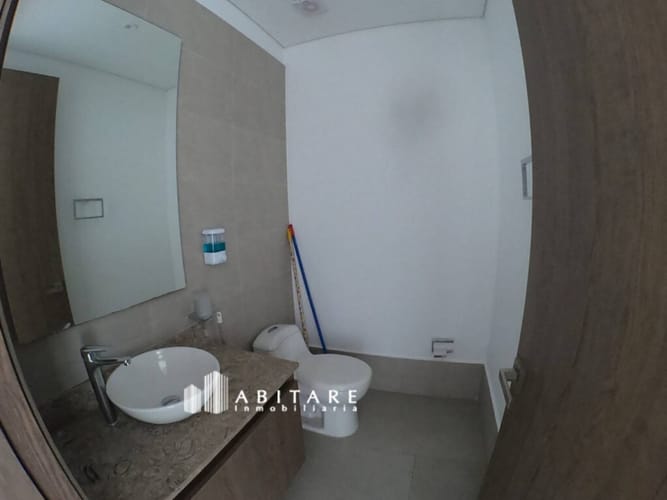 Oficina en arriendo en Bocagrande, Cartagena, 70 m² · foto 9 de 9