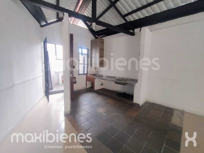 Local en arriendo en Cabecera Urbana San Cristobal, Medellín, 70 m² · foto 5 de 9