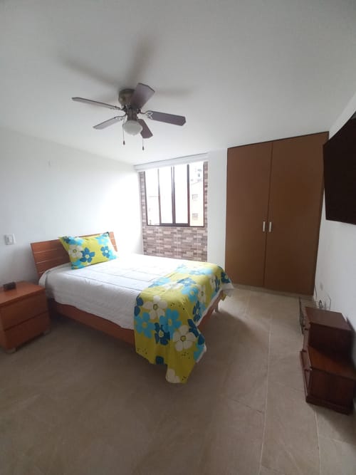 Apartamento de 3 alcobas en venta en Picaleña Y Mirolindo, Ibagué, 100 m² · foto 10 de 24