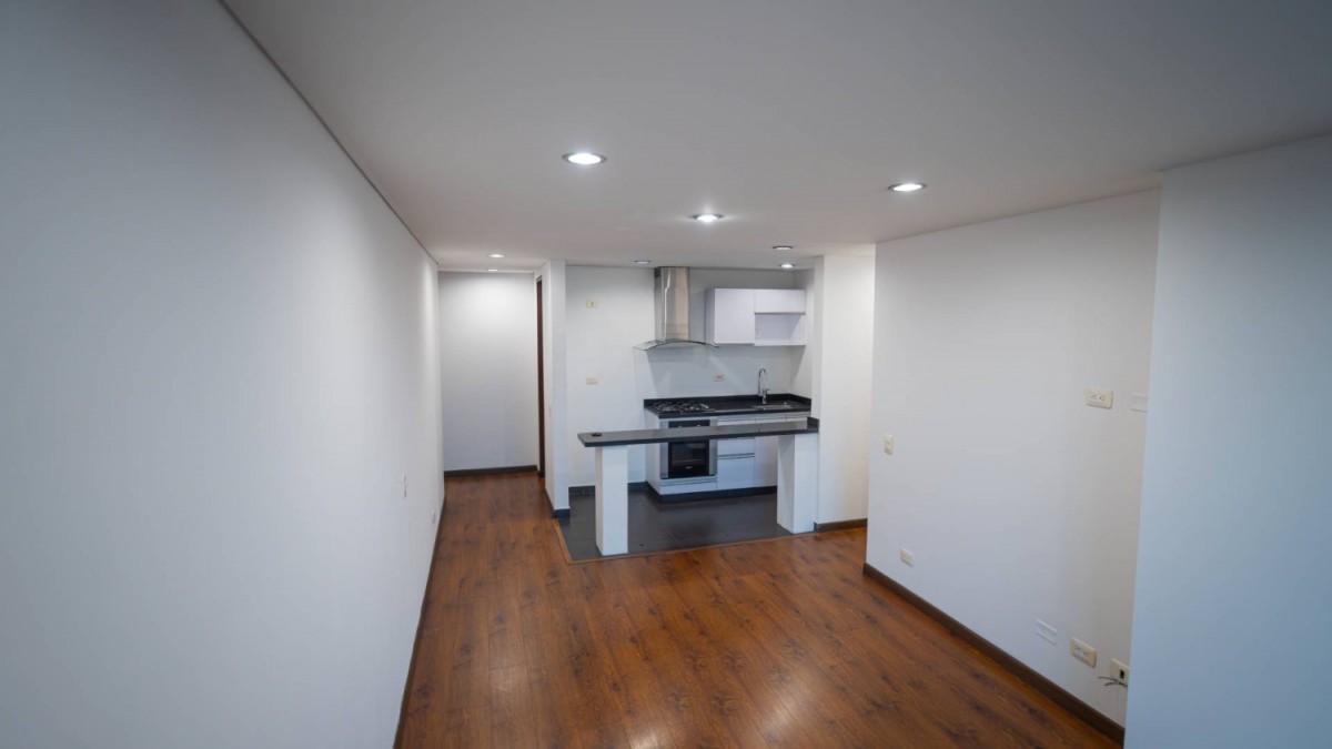 Apartamento en venta en Bella Suiza, Bogotá · foto 2 de 22