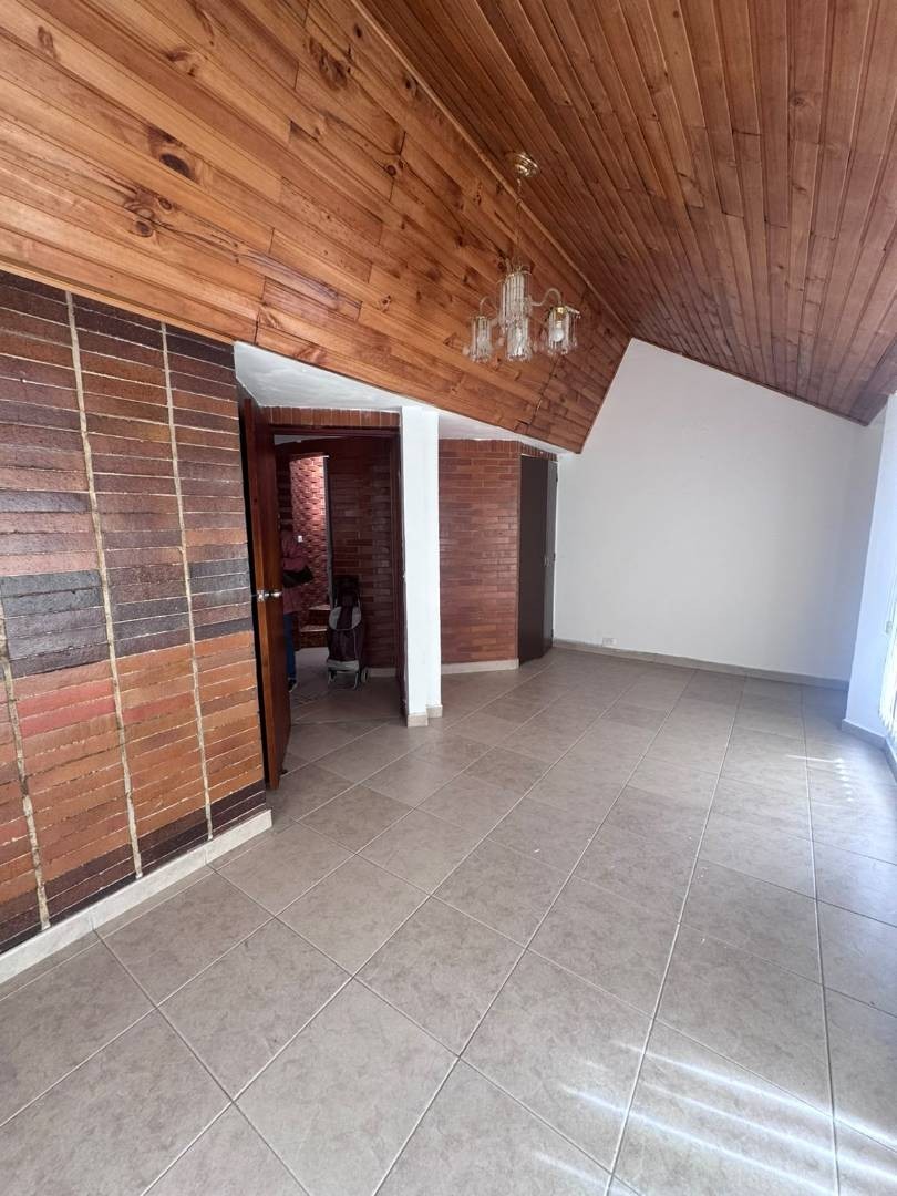 Apartamento en venta en Gilmar, Bogotá · foto 7 de 18