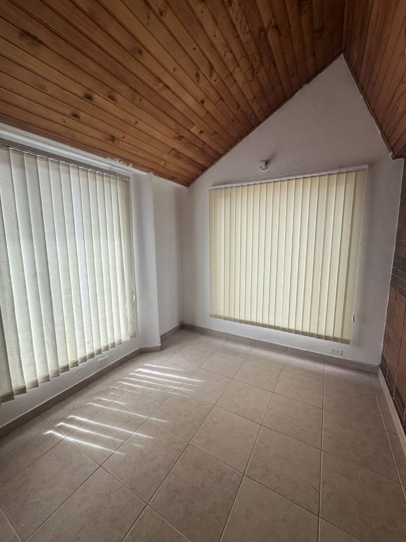 Apartamento en venta en Gilmar, Bogotá · foto 8 de 18